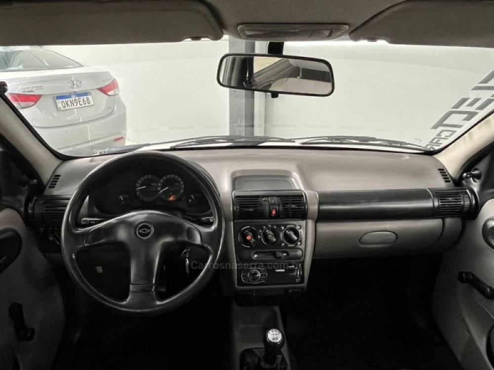 CHEVROLET - CLASSIC - 2008/2009 - Branca - R$ 24.900,00