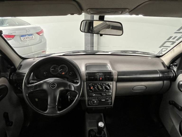 CHEVROLET - CLASSIC - 2008/2009 - Branca - R$ 24.900,00