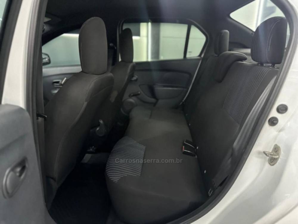 RENAULT - LOGAN - 2020/2020 - Branca - R$ 49.900,00