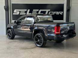 VOLKSWAGEN - AMAROK - 2013/2014 - Preta - R$ 94.900,00