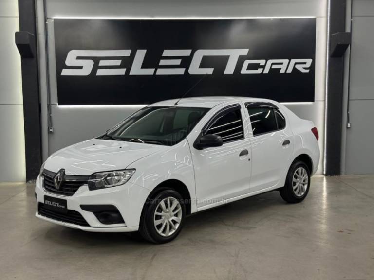 RENAULT - LOGAN - 2020/2020 - Branca - R$ 49.900,00