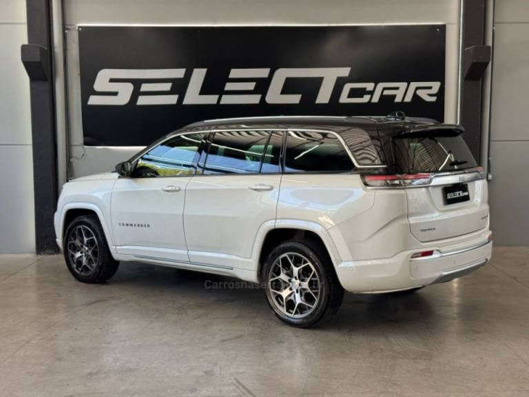 JEEP - COMMANDER - 2022/2022 - Branca - R$ 199.900,00