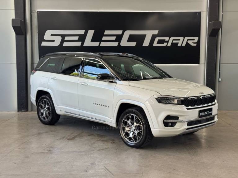 JEEP - COMMANDER - 2022/2022 - Branca - R$ 199.900,00