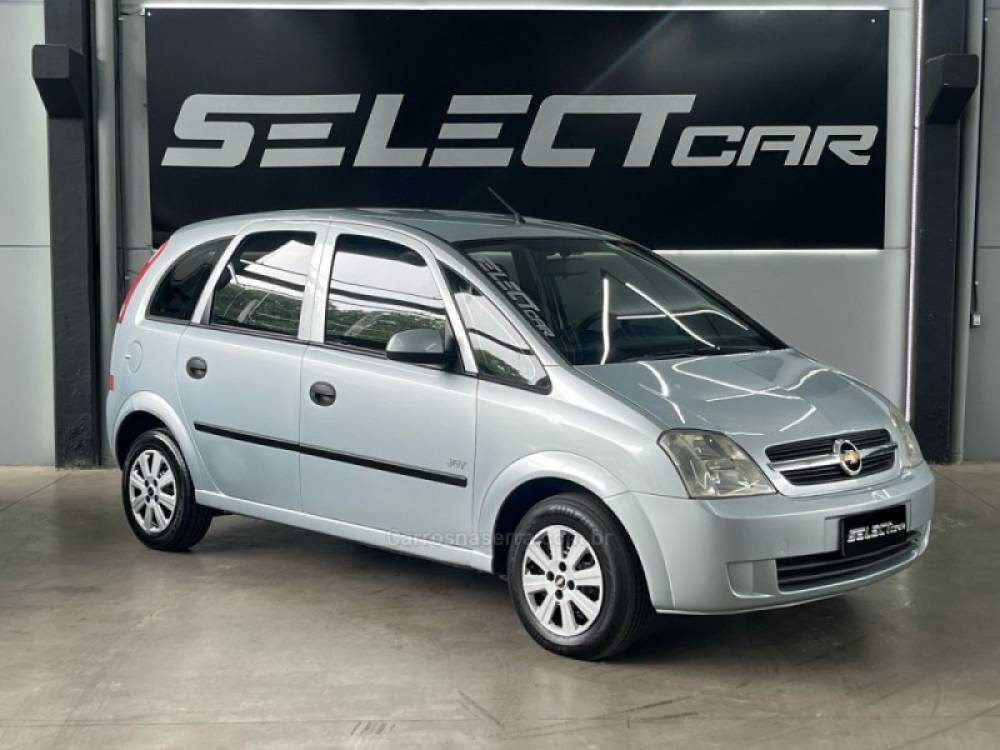 CHEVROLET - MERIVA - 2008/2008 - Prata - R$ 29.900,00