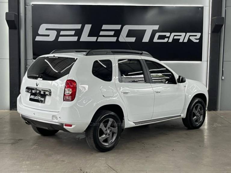 RENAULT - DUSTER - 2015/2015 - Branca - R$ 54.900,00