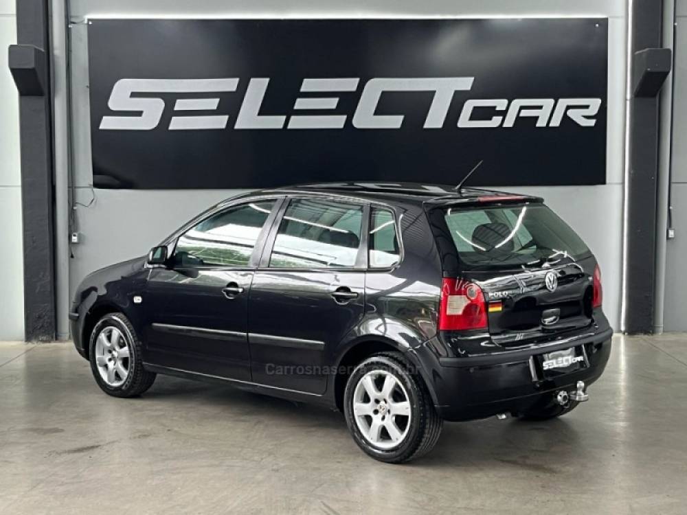 VOLKSWAGEN - POLO - 2006/2006 - Preta - R$ 29.900,00