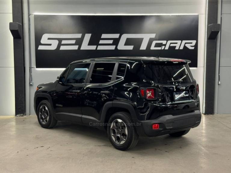 JEEP - RENEGADE - 2016/2016 - Preta - R$ 65.900,00