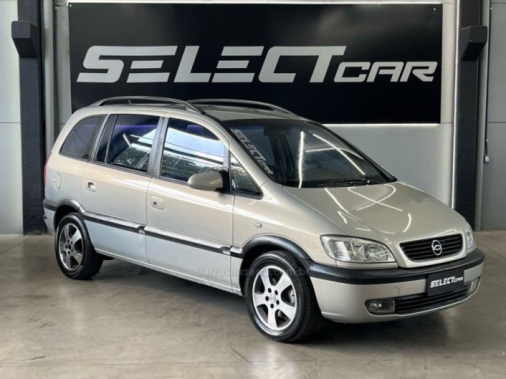 CHEVROLET - ZAFIRA - 2004/2004 - Bege - R$ 26.900,00