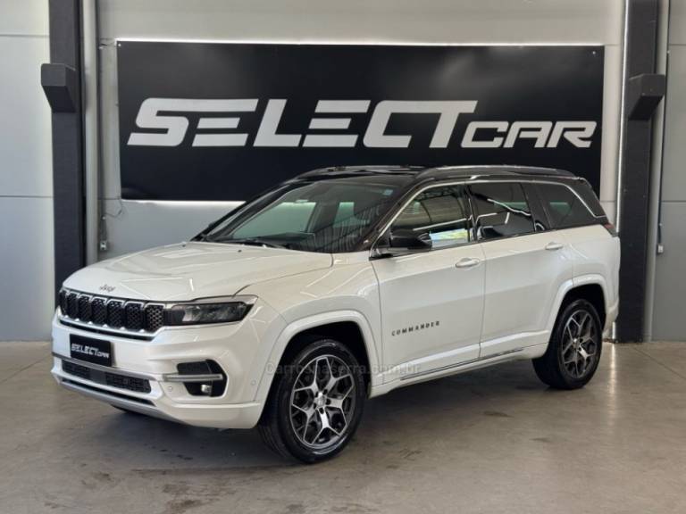 JEEP - COMMANDER - 2022/2022 - Branca - R$ 199.900,00