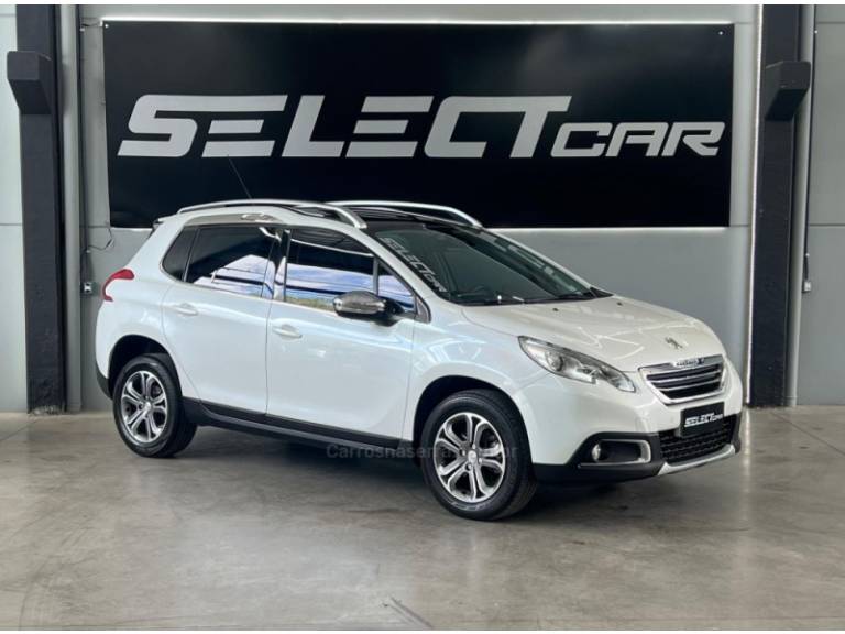PEUGEOT - 2008 - 2016/2017 - Branca - R$ 59.900,00