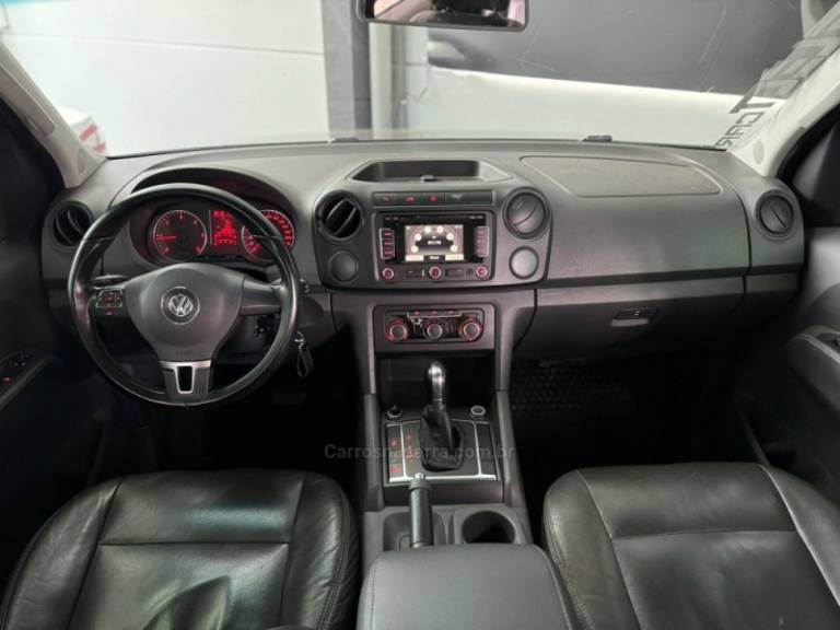 VOLKSWAGEN - AMAROK - 2013/2013 - Prata - R$ 94.900,00