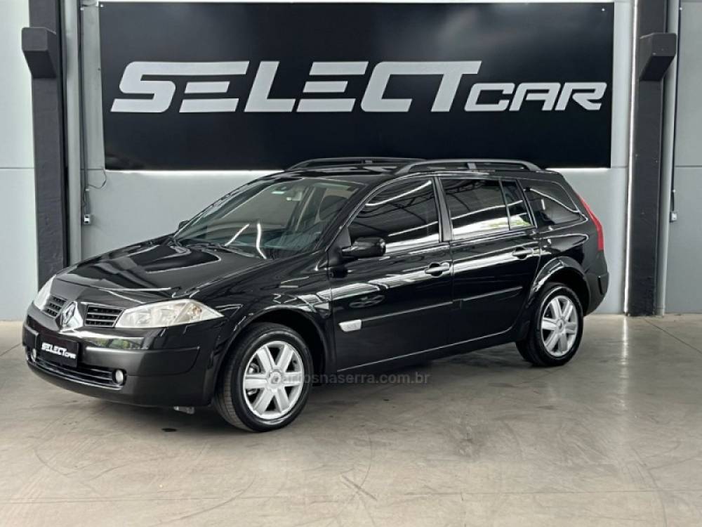 RENAULT - MÉGANE - 2013/2013 - Preta - R$ 36.900,00