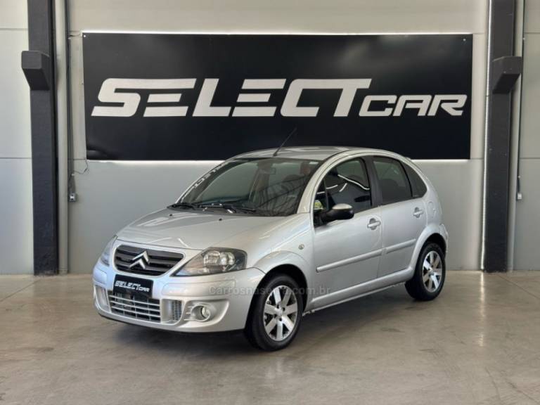 CITROËN - C3 - 2011/2011 - Prata - R$ 33.900,00