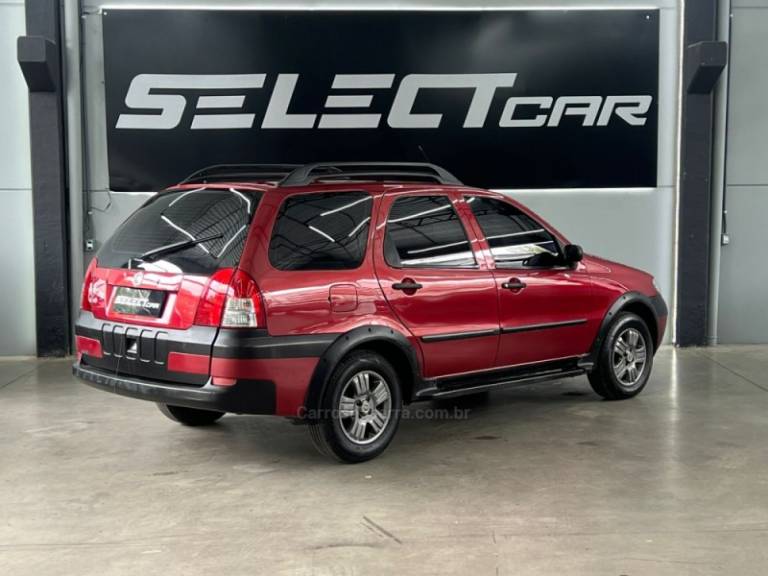 FIAT - PALIO - 2005/2005 - Vermelha - R$ 29.900,00