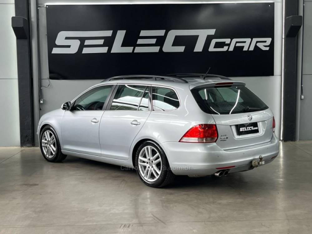 VOLKSWAGEN - JETTA - 2008/2008 - Prata - R$ 49.900,00