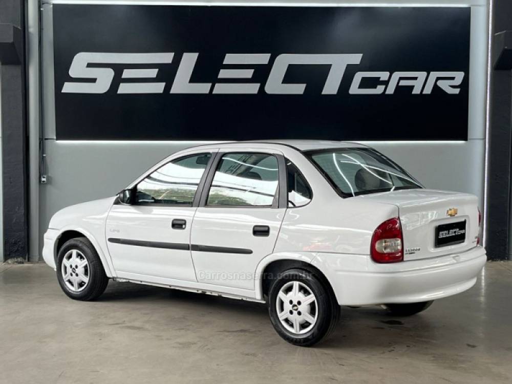 CHEVROLET - CLASSIC - 2008/2009 - Branca - R$ 24.900,00