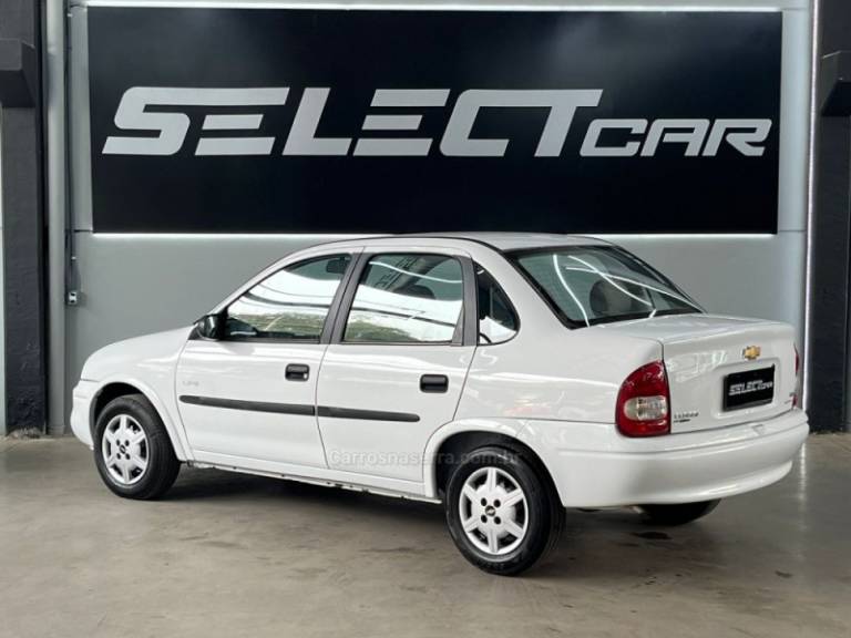 CHEVROLET - CLASSIC - 2008/2009 - Branca - R$ 24.900,00