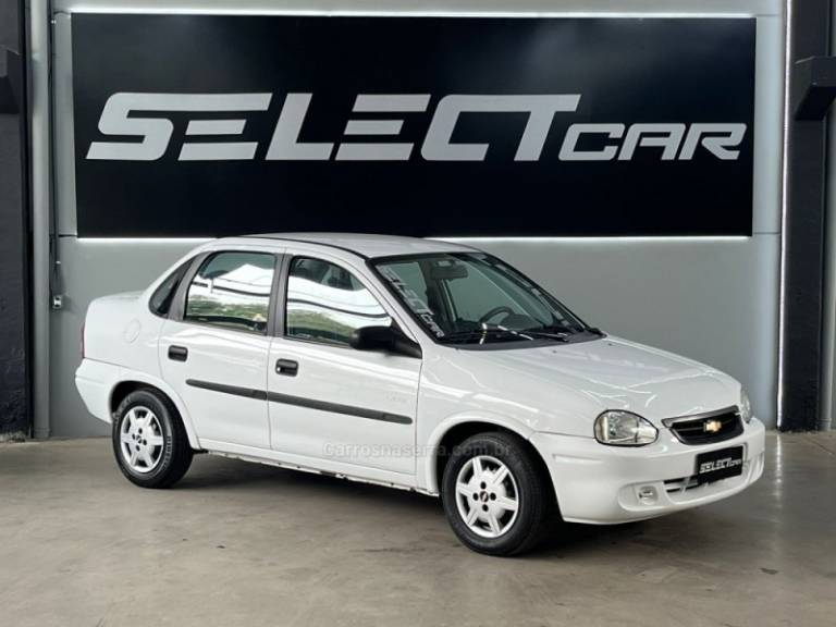 CHEVROLET - CLASSIC - 2008/2009 - Branca - R$ 24.900,00