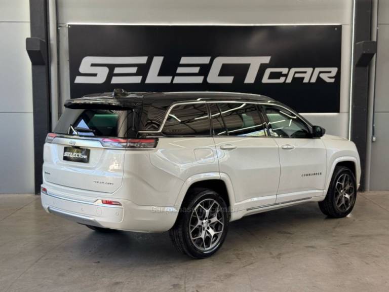 JEEP - COMMANDER - 2022/2022 - Branca - R$ 199.900,00