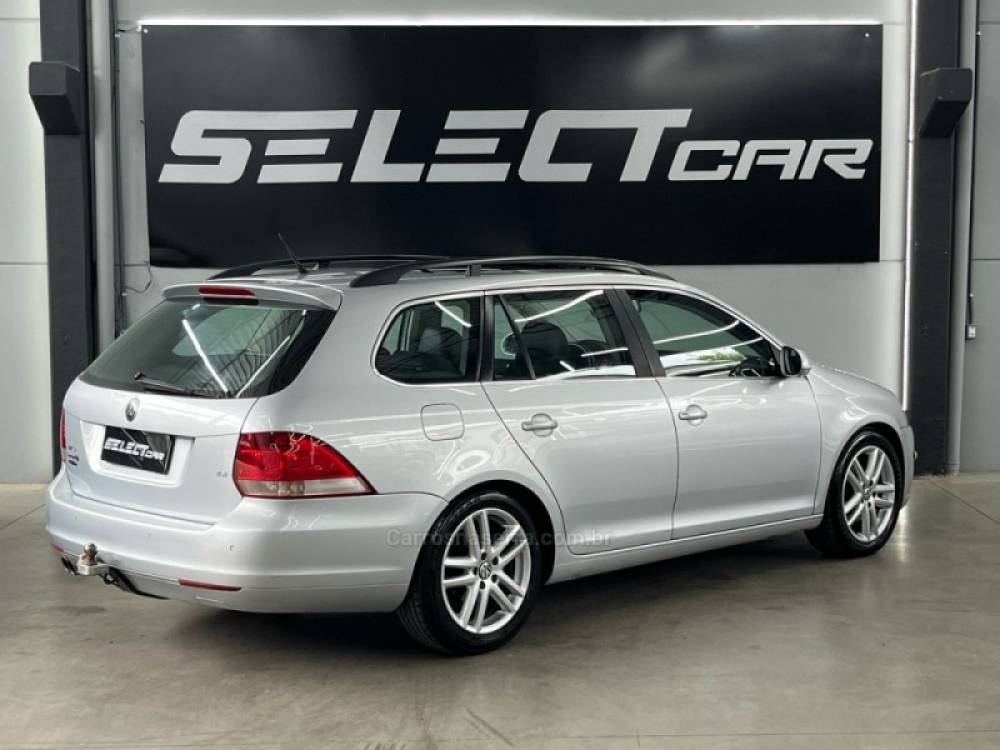 VOLKSWAGEN - JETTA - 2008/2008 - Prata - R$ 49.900,00