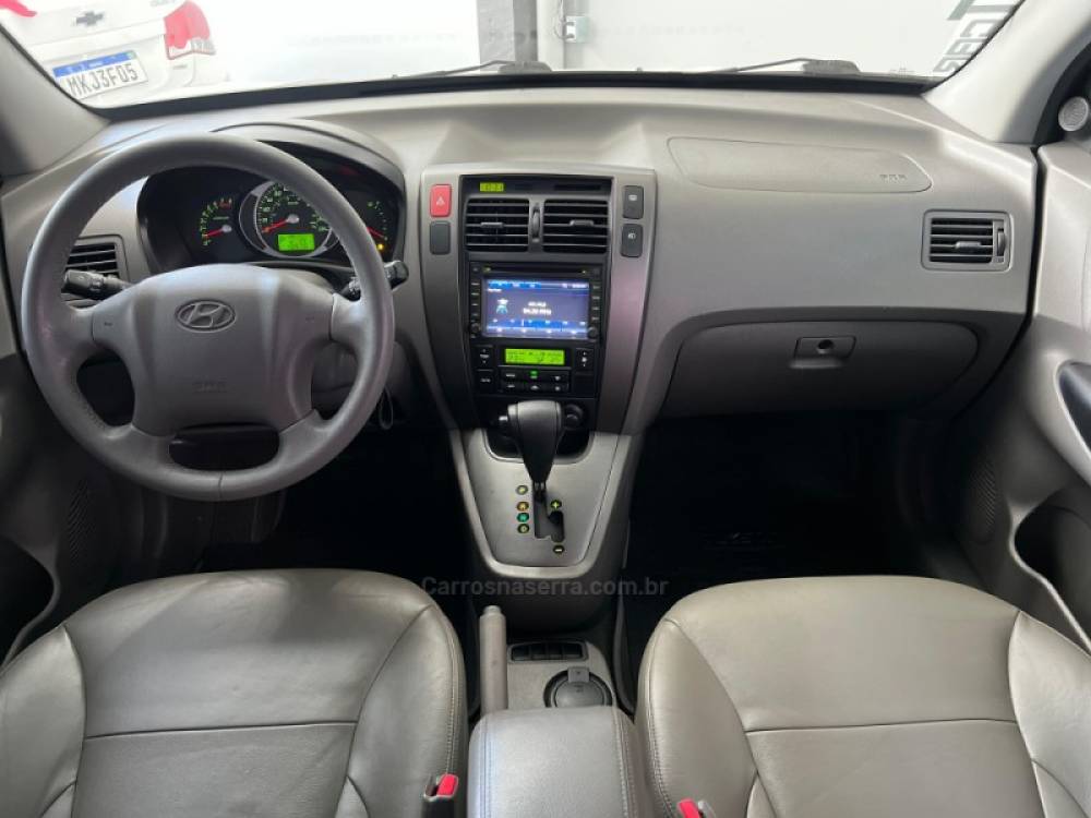 HYUNDAI - TUCSON - 2014/2014 - Prata - R$ 52.900,00